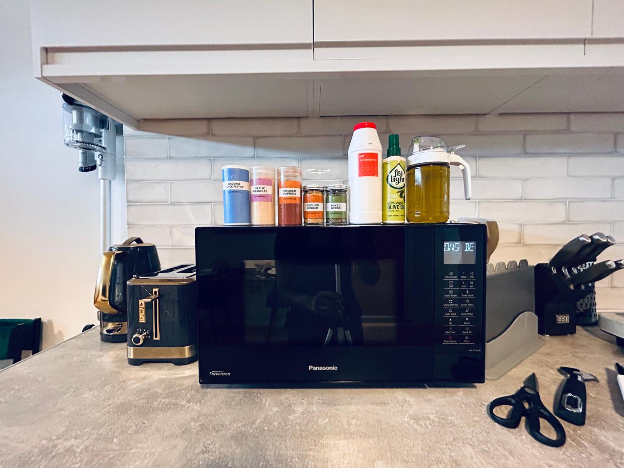 Private 2 Bed Guest House - Van Parking, M25 & A1 Connections ポッターズ・バー エクステリア 写真